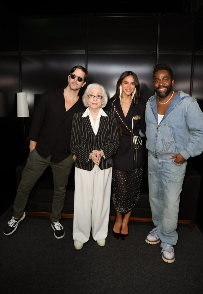 “Velhos Bandidos”: Filme com Fernanda Montenegro e Bruna Marquezine revela 1º pôster e data de lançamento