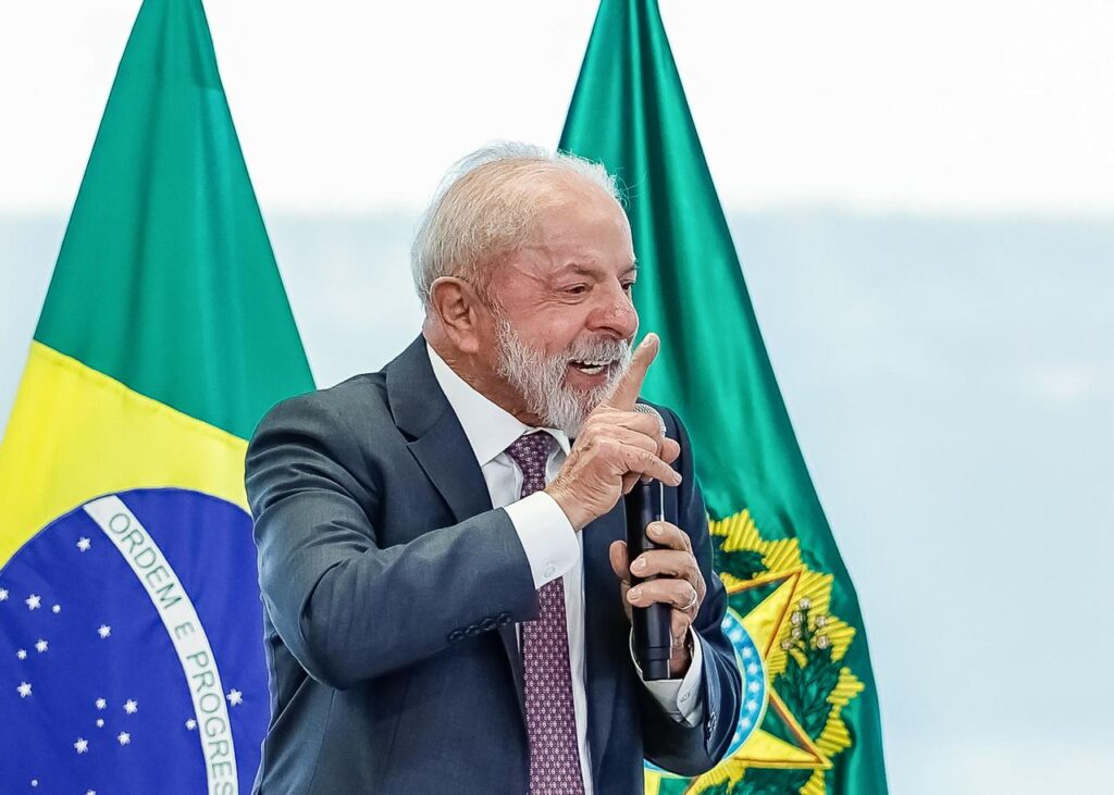 Presidente Lula chega a Maceió para inaugurações de moradias e ambulâncias; Veja os detalhes