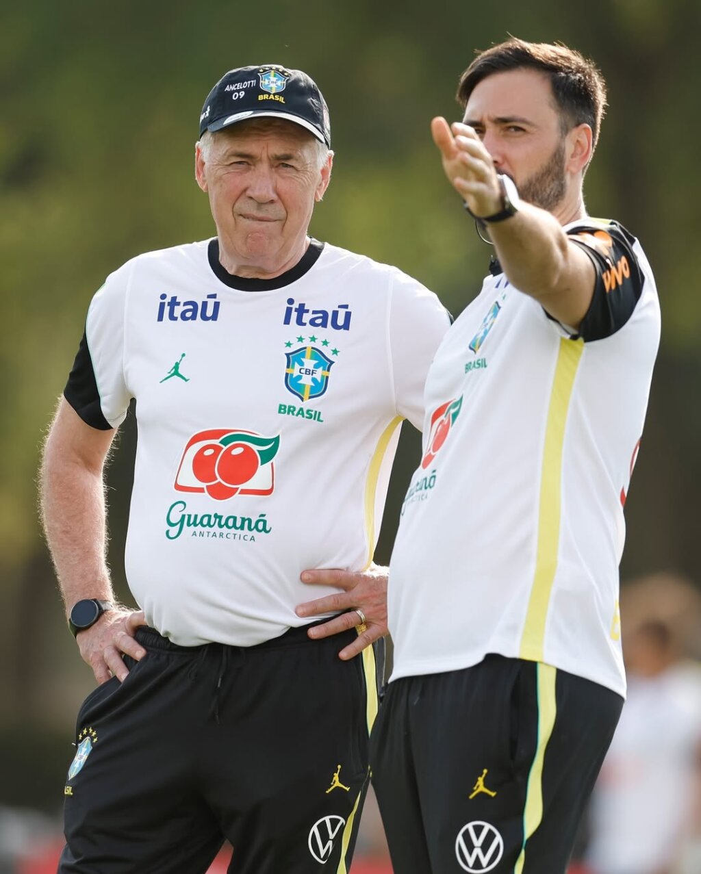 ANÚNCIO BOMBÁSTICO! Ancelotti Escala Brasil com QUATRO ATACANTES e Zagueiro Surpresa contra a França!