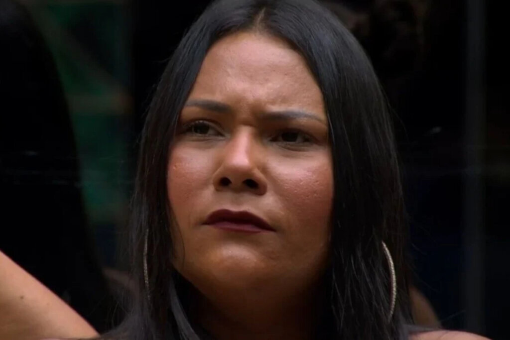 BBB 26: TRETA! Equipe de Chaiany se pronuncia após beijo falso com Juliano Floss