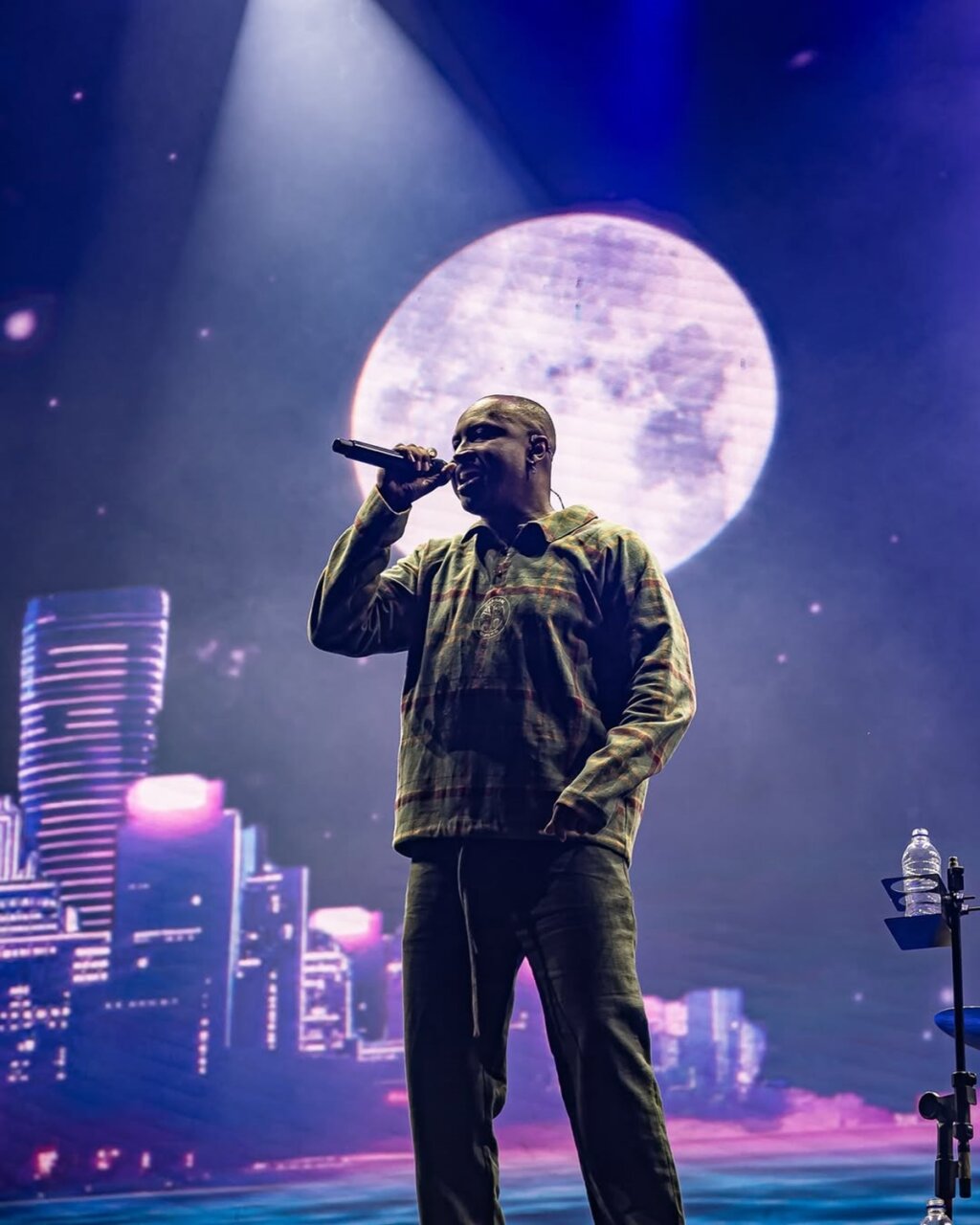 Thiaguinho lança ‘Bem Black Vol. 2’ e sonha com ‘baile black’ de Bruno Mars a Negra Li!