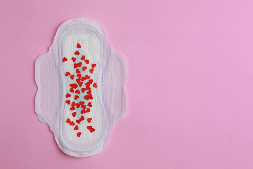 Celulite Sobe e Desce? O Ciclo Menstrual Pode Ser a Resposta!