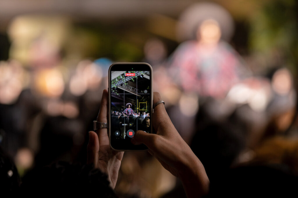Brasília Brilha na Moda: Metrópoles Catwalk Encerra em Grande Estilo!