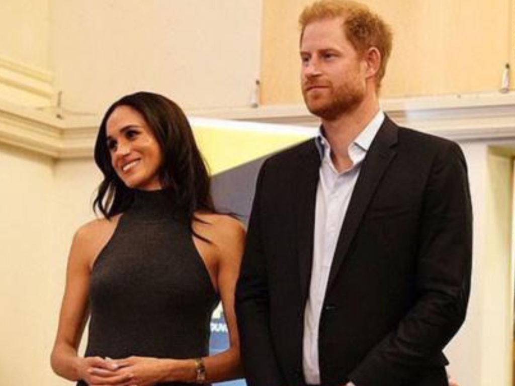 ESCÂNDALO! Novo Livro CONTRADIZ Harry e REVELA Treta por Tiara de Meghan!