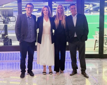 A Onda Inconfundível: Rádio na Copa e na Vida, Sempre Essencial