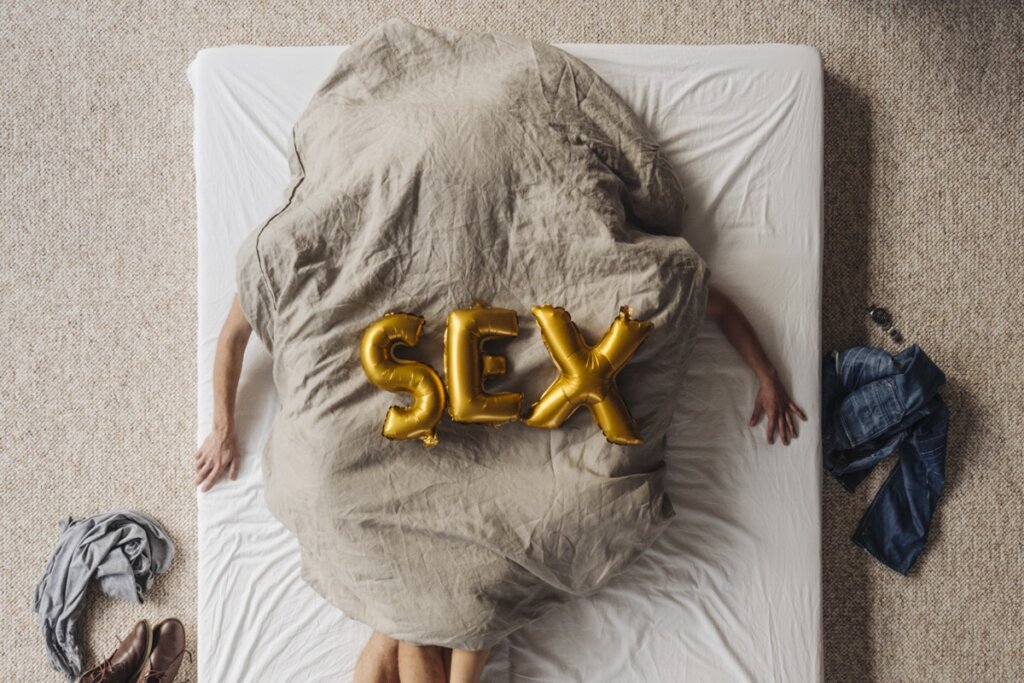 A Posição Que Faz Mulheres Brilharem e Homens Suarem Frio!