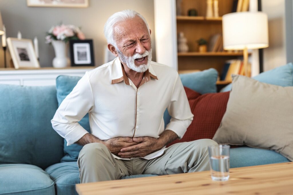 Chega de perrengue! Nutri revela o horário chave para suas fibras ‘soltarem’ o intestino