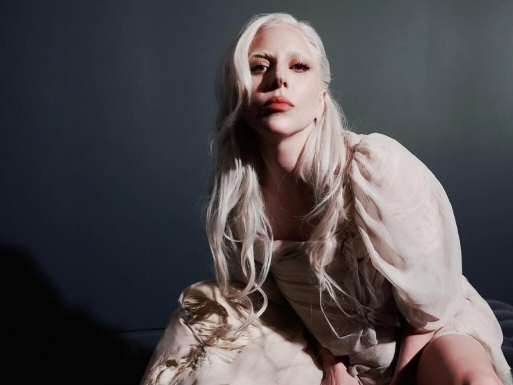 BABADO! Lady Gaga Cancela Show DUAS HORAS ANTES por Problemas de Saúde!