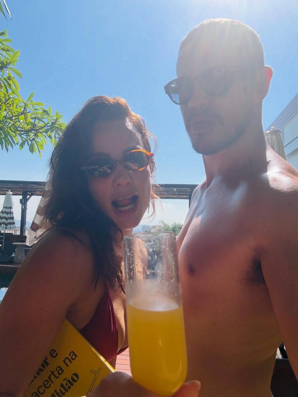 BABADO! José Loreto SURGE aos beijos com namorada e movimenta a web!