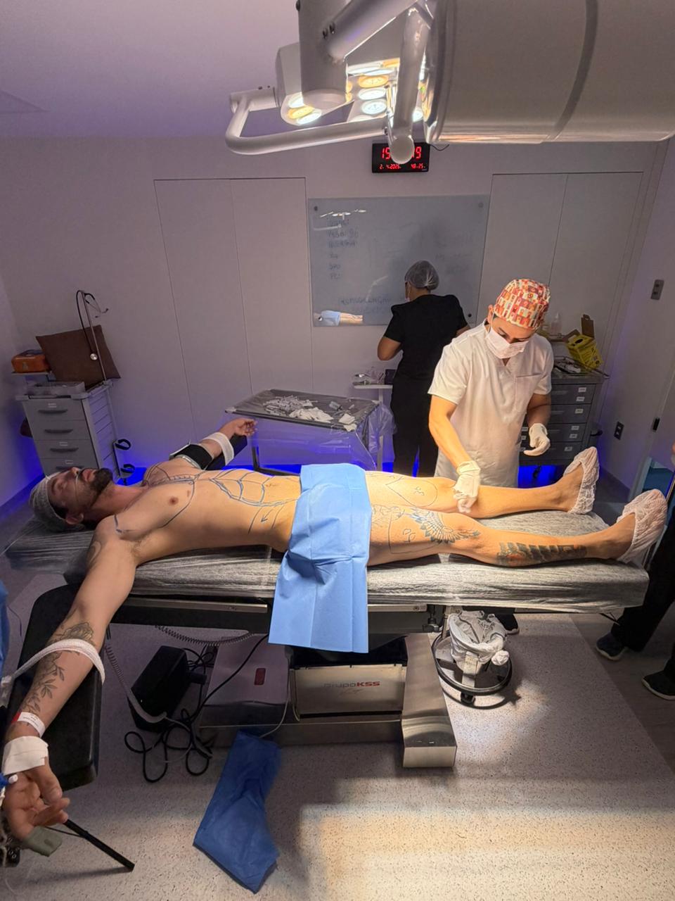 Rico Melquiades Entra na Faca Novamente e Já Planeja Mais Duas Plásticas!