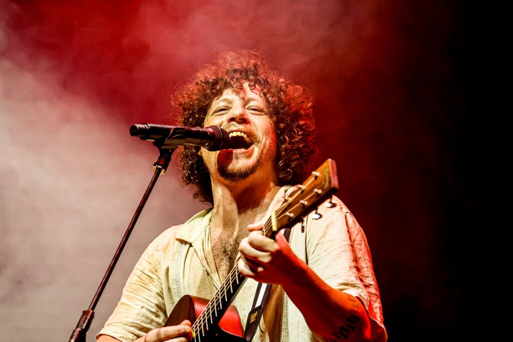 Chico Chico revela o real motivo de não usar o sobrenome Cássia Eller