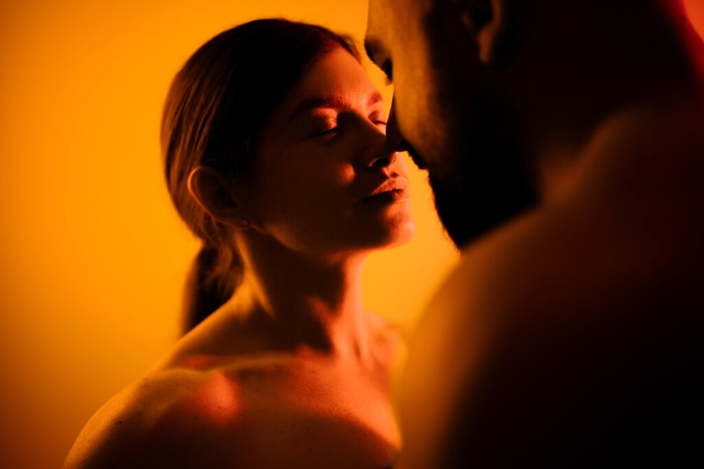 Chega de Mito! Orgasmo Simultâneo É Real e Especialistas Contam Como!