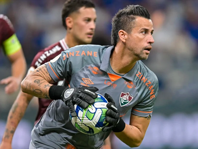 Neuer Chocado! Gigante Alemão Se Rende à Longevidade de Fábio: “Preciso Tirar o Chapéu!”