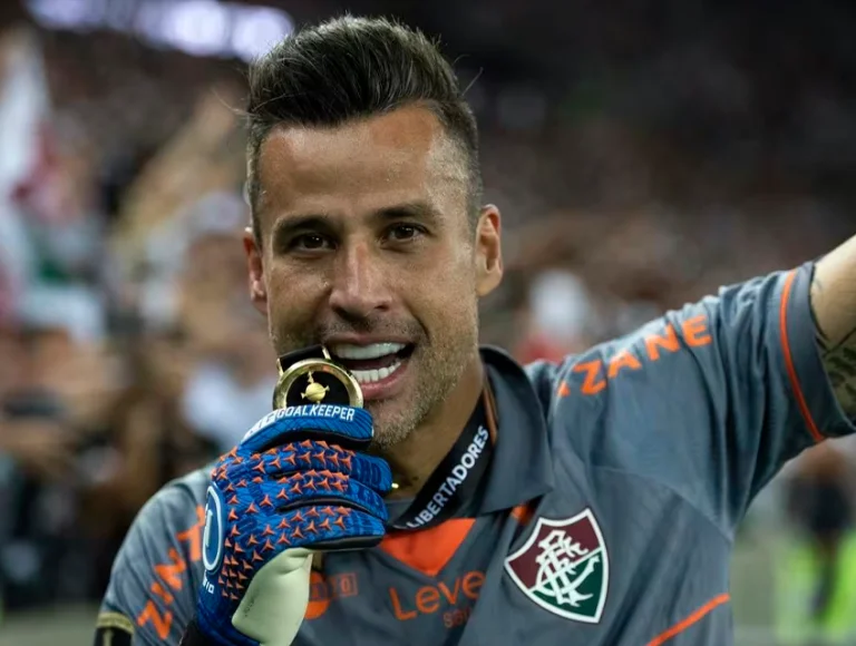 Vovô Fábio Não Para! Goleiro do Fluminense Busca Mais Um Recorde Inédito na Libertadores