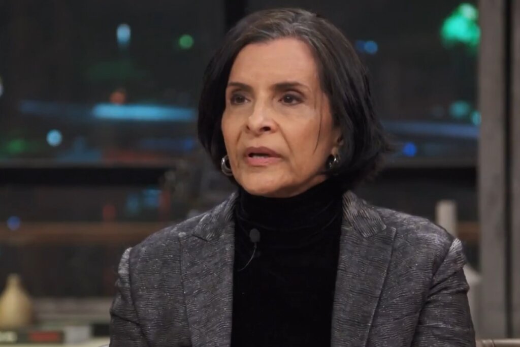 Marina Lima Aos 70: “Não Fico Sensualizando” e Reinventa a Sexualidade!