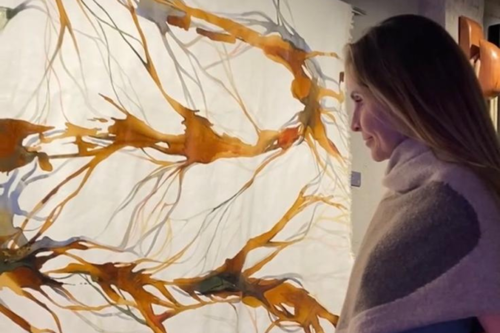 Marina Fontana Ilumina ‘Constelações Contemporâneas’ no Metrópoles!