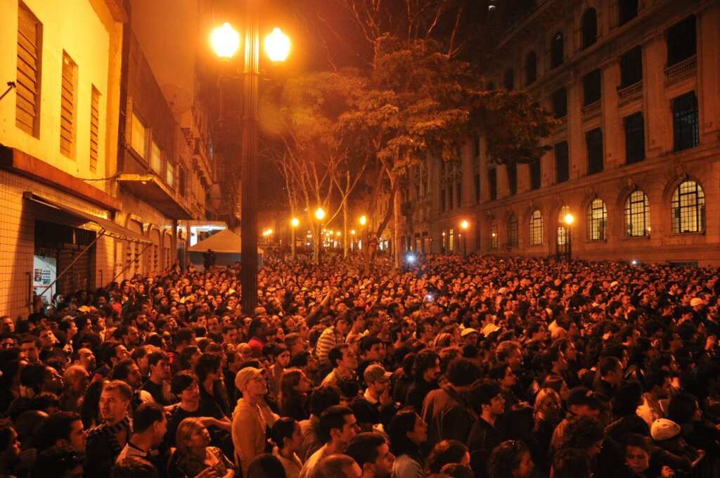 Gustavo Mioto e Mais: Virada Cultural SP Anuncia Primeiros Nomes e Promete Agitar a Cidade!