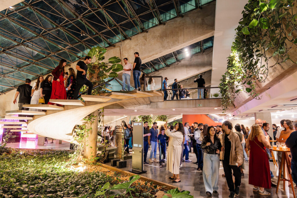 Imperdível! “Constelações Contemporâneas” Brilha de Graça no Teatro Nacional