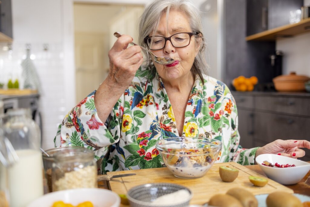 NUTRI REVELA: OS 5 SUPERLIMENTOS ESSENCIAIS PARA O SEU PRATO DIÁRIO!