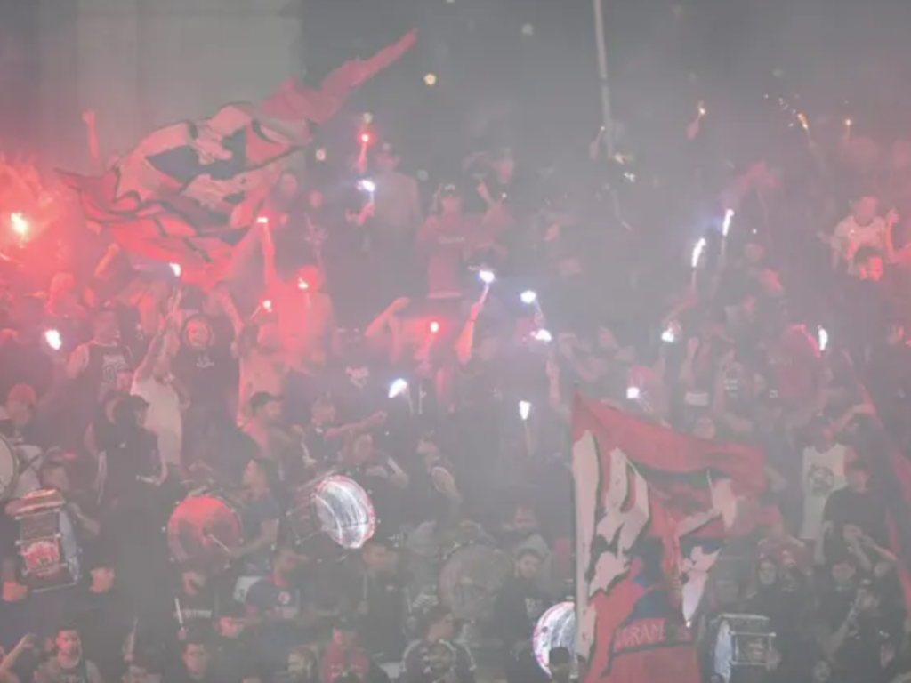Vergonha na Libertadores: Medellín Pede Desculpas ao Flamengo Após Caos e Jogo Cancelado