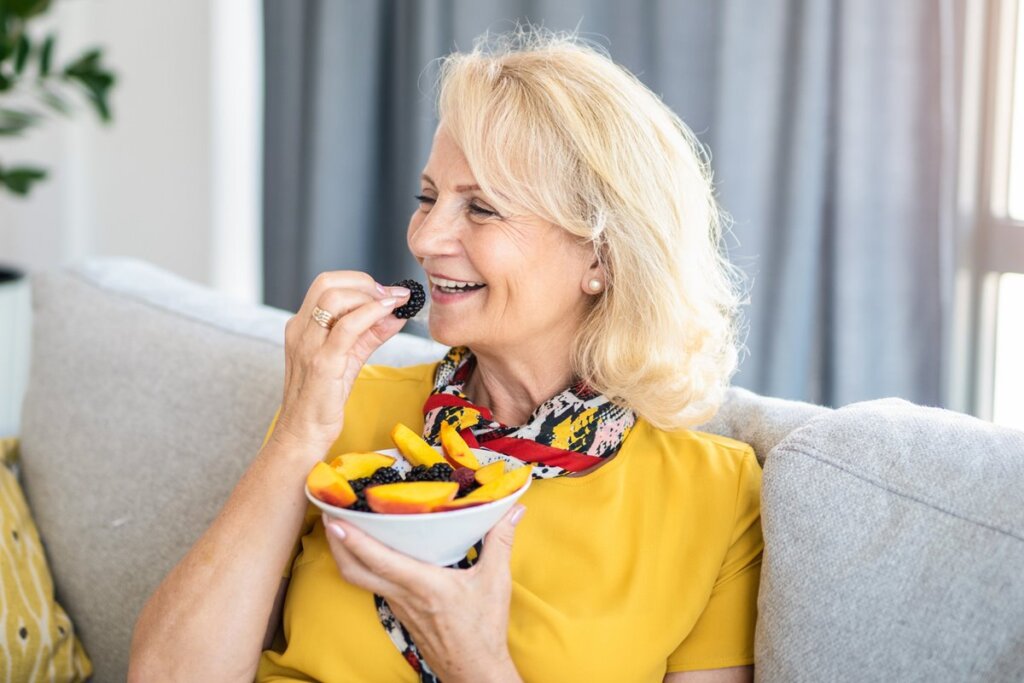 O Segredo da Saúde Cardíaca? Nutricionista Revela Dupla de Frutas “Remédio Natural”!