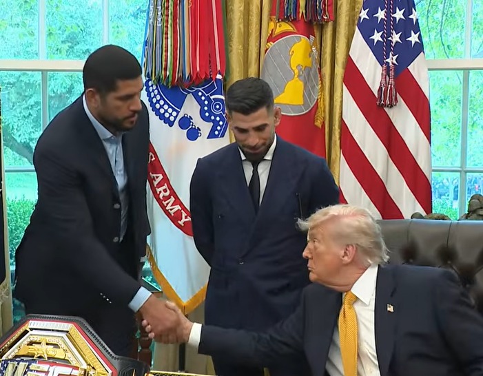 BABADO! Namorado de Lívia Andrade Visita a Casa Branca e Ganha Elogio de Trump!