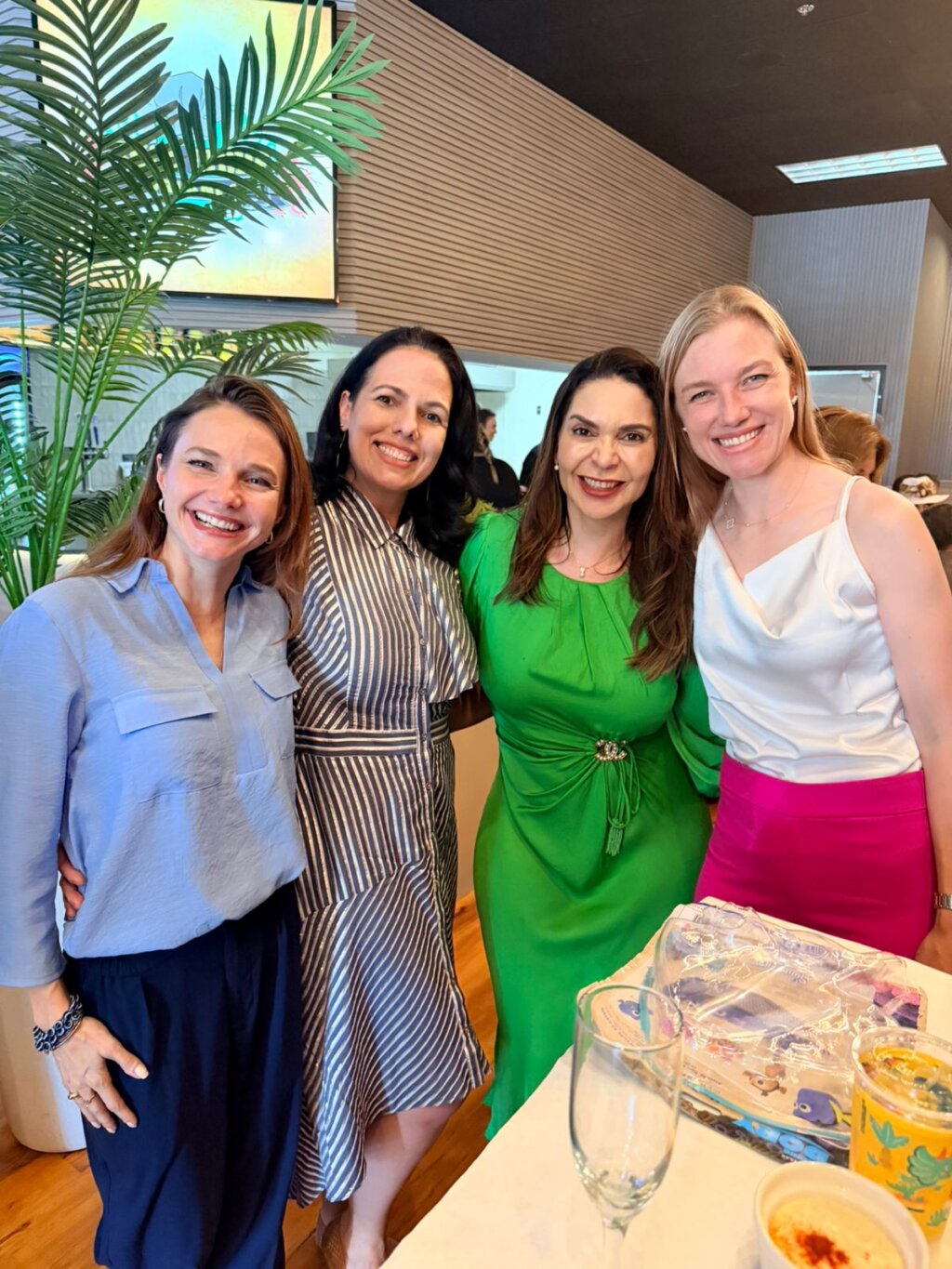 Zilu Camargo Brilha em Orlando com Inauguração de Novo Restaurante!