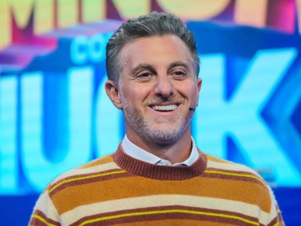 Luciano Huck em Meio à Polêmica do Bolsa Família: “Não Sou Contra Proteção Social”!