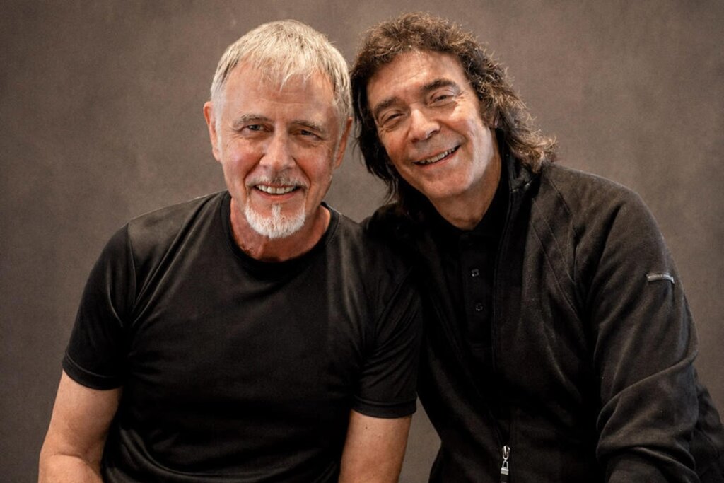 Ritchie e Steve Hackett: Reencontro Épico Revive Hit dos Anos 80!