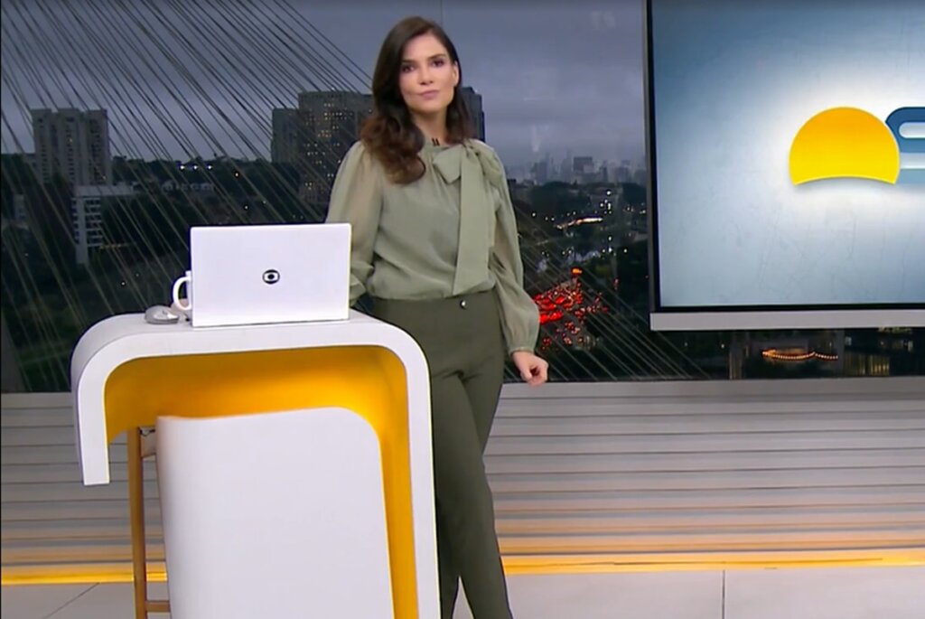 Sabina Simonato Fica Possessa Ao Vivo Com Morte De Ex-Piloto Do Globocop!