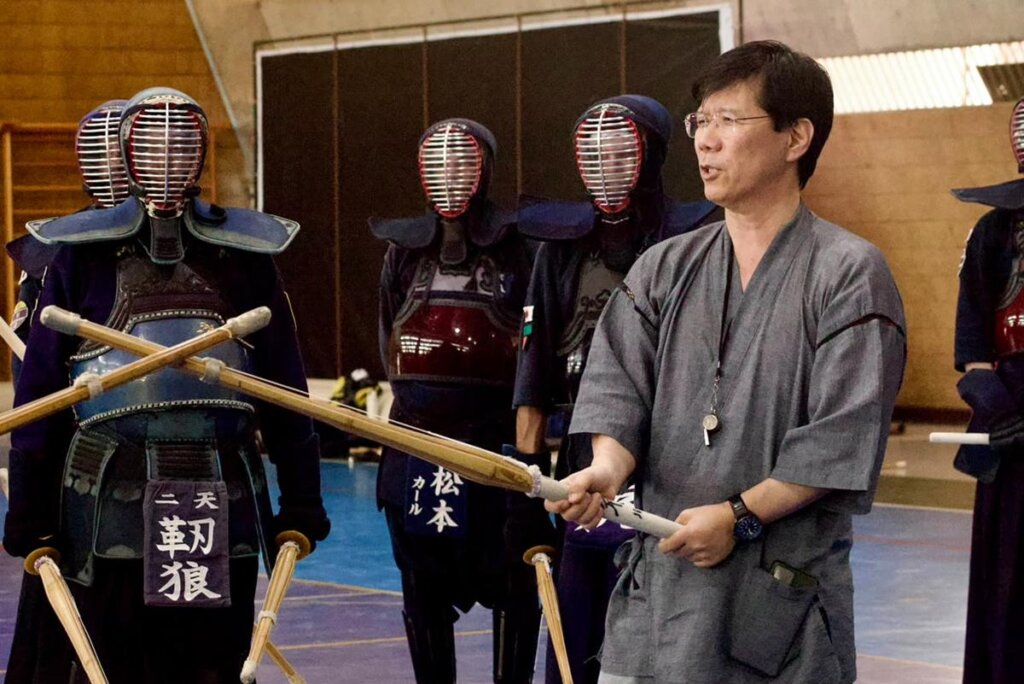 Samurais Invadem Brasília para Te Ensinar a Vencer na Vida (e no Trabalho)!