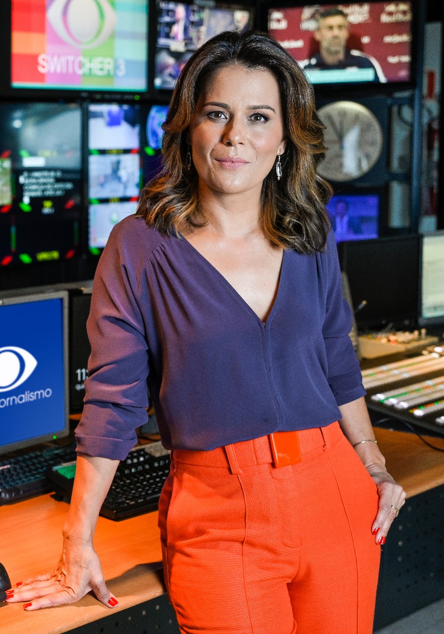 Adriana Araujo: De Mãe Solo a Alerta Político, Âncora da Band Não Passa Pano!