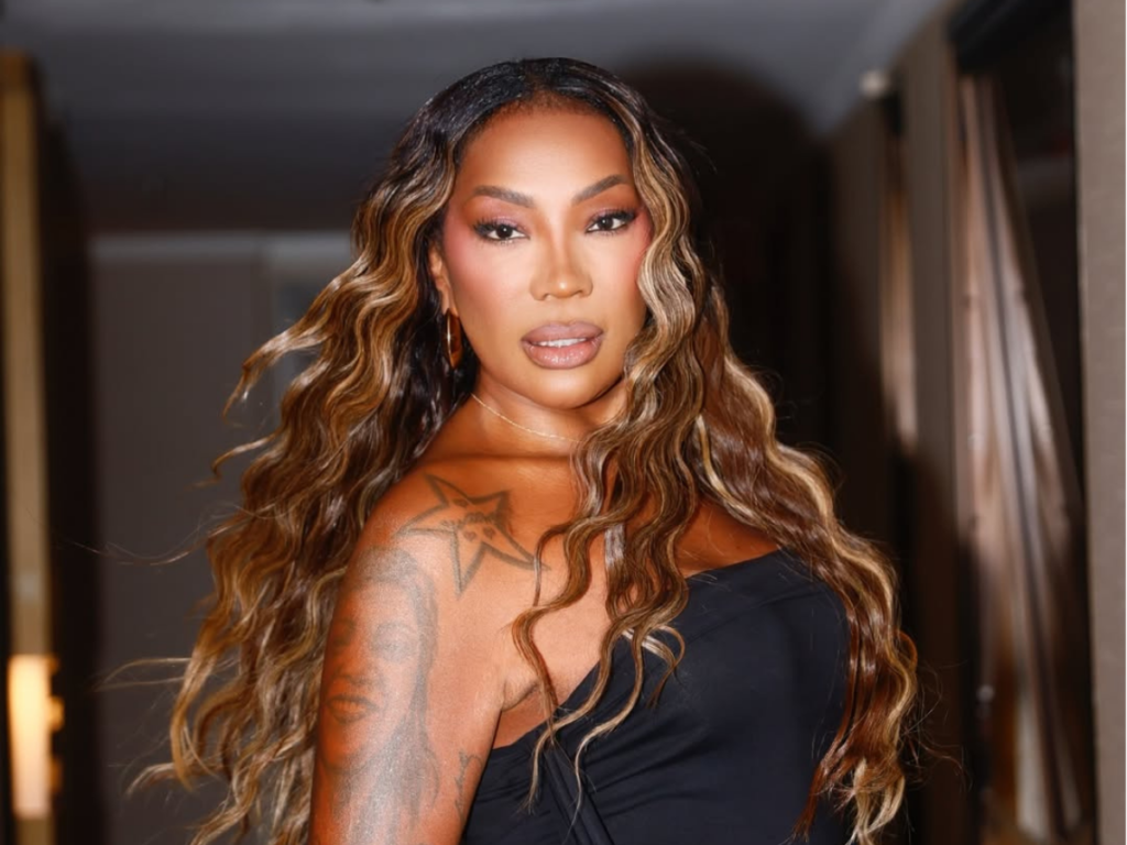 Poderosa! Ludmilla Presenteia a Mãe com Carro de Luxo em Aniversário