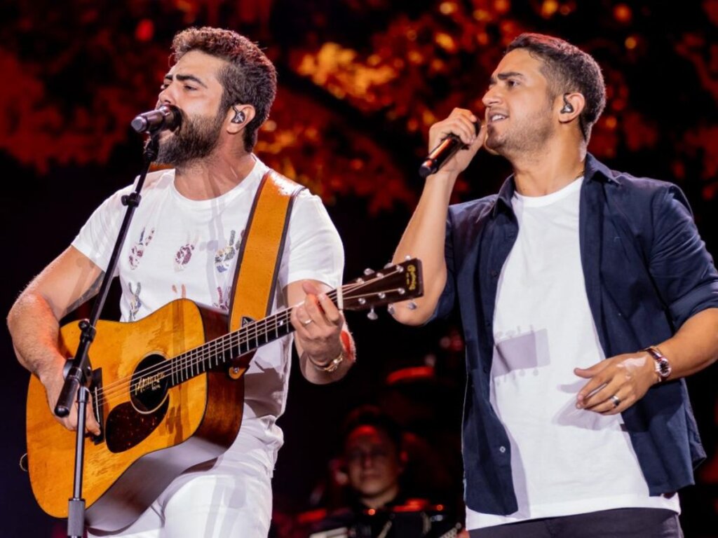 Henrique e Juliano: A Receita de Sucesso Que Une Palco e Família!