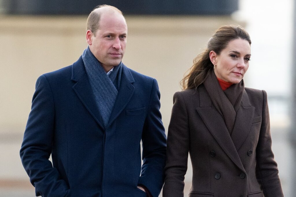 BARRADOS NO BAILE REAL! Cinco Policiais Afastados da Casa de William e Kate por “Mau Comportamento”