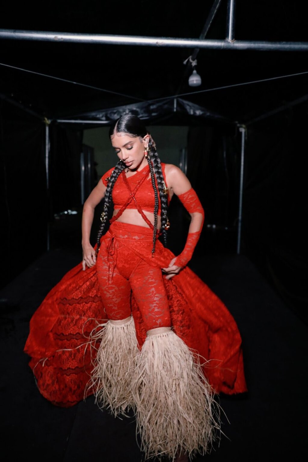Anitta Quebra Tudo na Gringa: Hits Surpresa no Spotify da Itália e Tailândia (e não são do ‘EQUILIBRIVM’!)