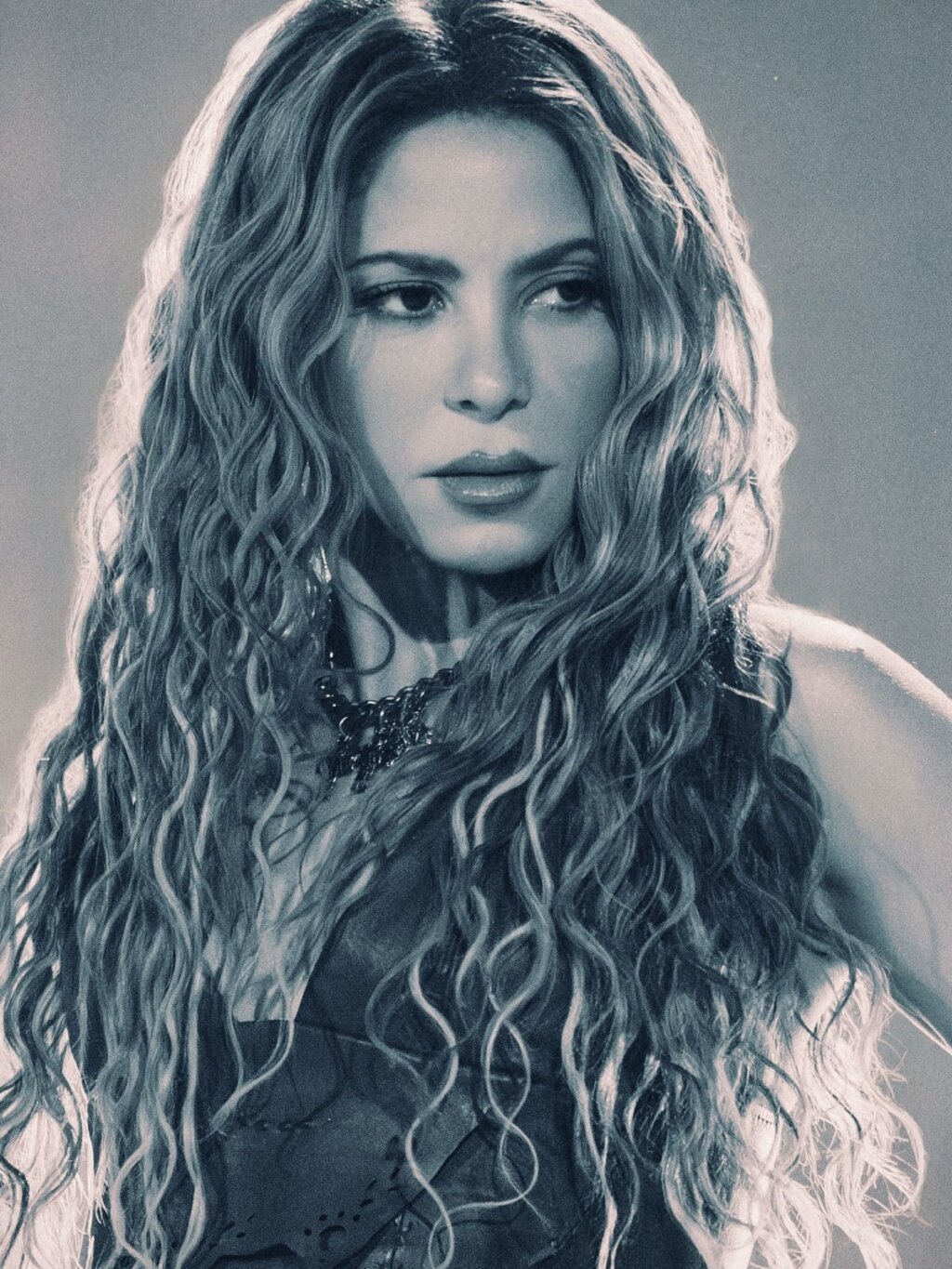 Que Babado! Shakira e Burna Boy Explodem no Spotify Global, Mas um Artista Misterioso os Bloqueia do Topo Absoluto!