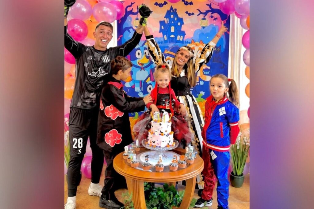 GRAÇAS À IA! Muslera “participa” da festa da filha mesmo na Copa!