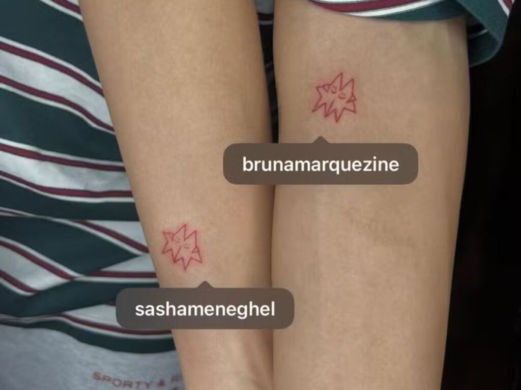 Amizade pra SEMPRE! Bruna Marquezine e Sasha Meneghel fazem tatuagens iguais e derretem a web!