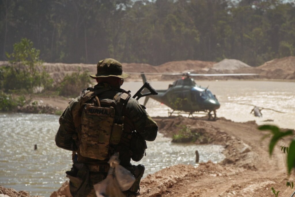 Operação Guerra Verde: HBO Max e Discovery Escancaram a Batalha Armada do Ibama!