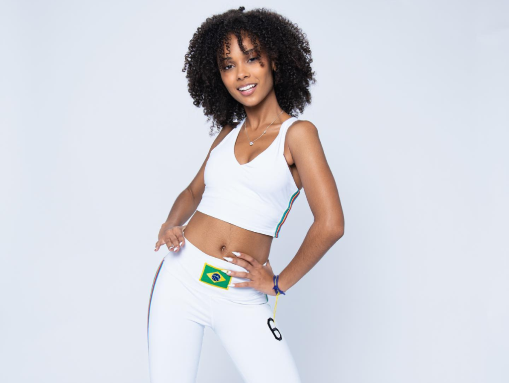 Desirée do Now United usa passado e acende alerta sobre o futuro do grupo