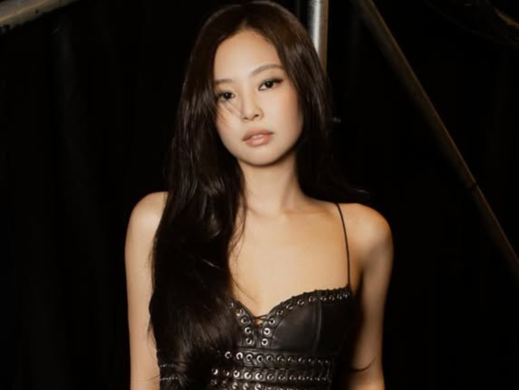 DIVA DO K-POP: Jennie Lacra o Top 5 da Billboard Hot 100 com ‘Dracula’!