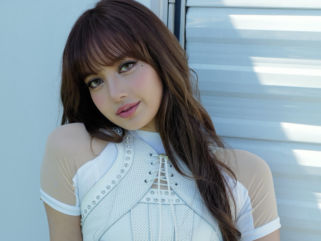 VAI, LALISA! Lisa, do BLACKPINK, terá documentário no Festival de Toronto!