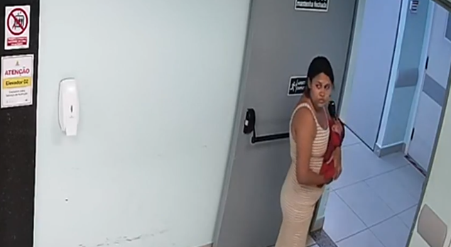 INACREDITÁVEL! Funcionária de Maternidade Tenta Sequestrar Bebê e é Parada pela Tia em Teresina!