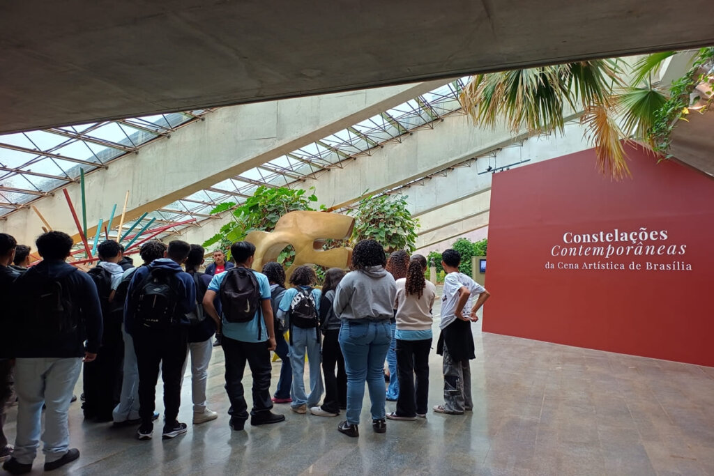 Itapoã Cultural: 320 Alunos Exploram ‘Constelações Contemporâneas’