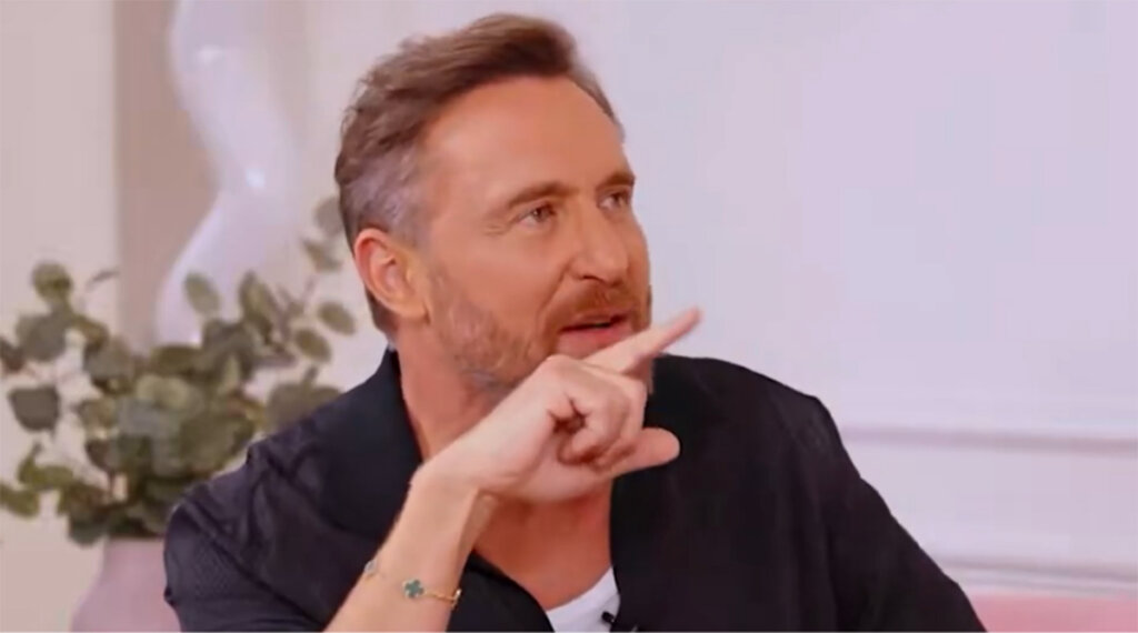 BABADO! Rihanna Rejeitou Hits de David Guetta que Lacraram Com Outras Divas!