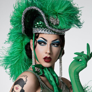 Realness Festival: Violet Chachki Substitui Adore Delano e o Babado É Forte!