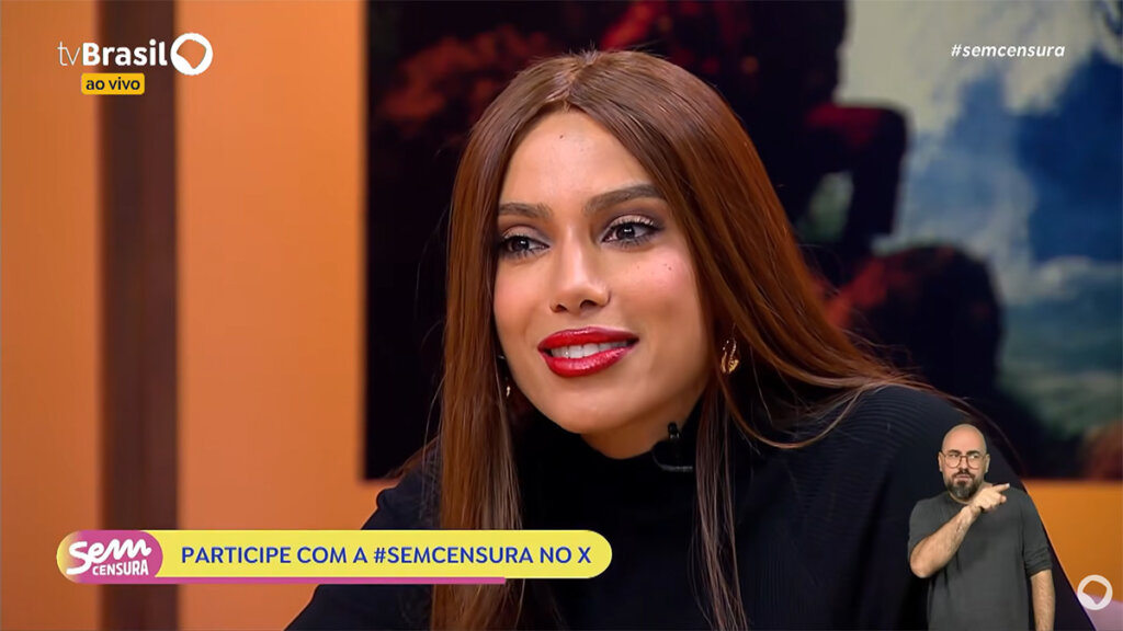 Anitta Choca e Desabafa: “Fora do Brasil Me Querem, Aqui Só o Rock the Mountain!”