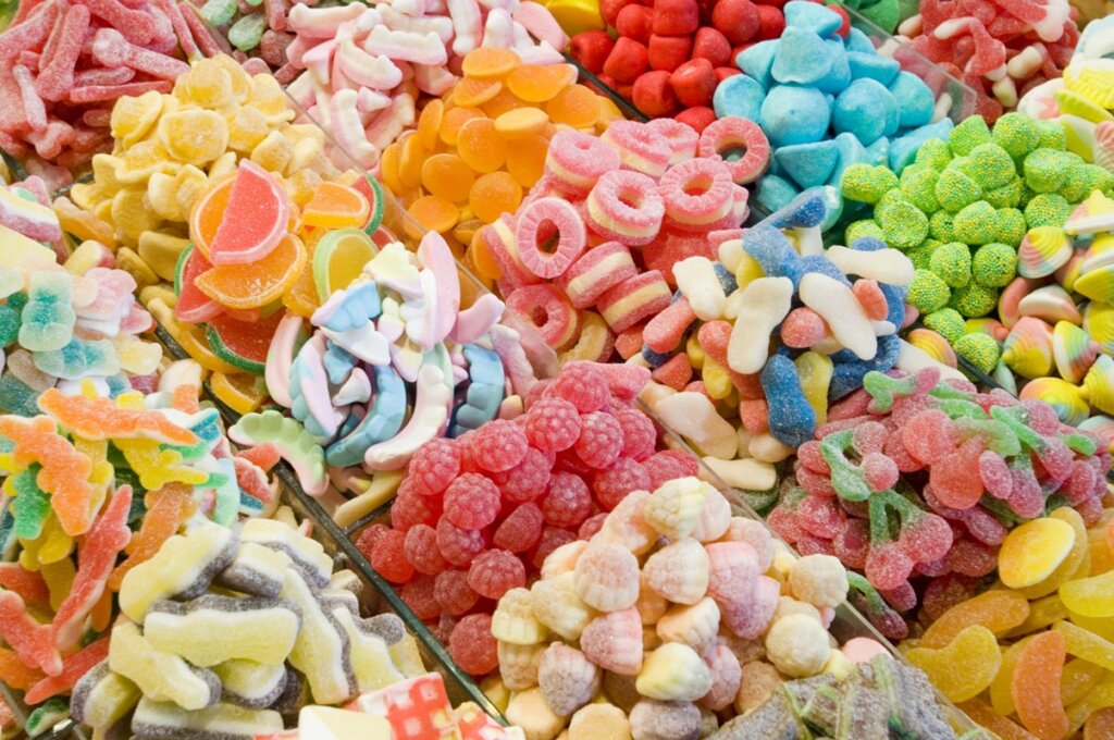 Adeus Sofrimento! Nutricionista Revela o Segredo para Manter os Doces na Dieta