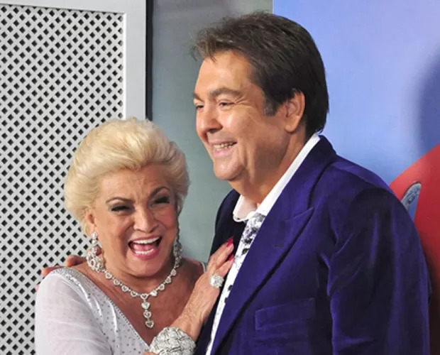Faustão Reaparece na TV e Faz Rara Homenagem ao Filho João Silva no SBT!